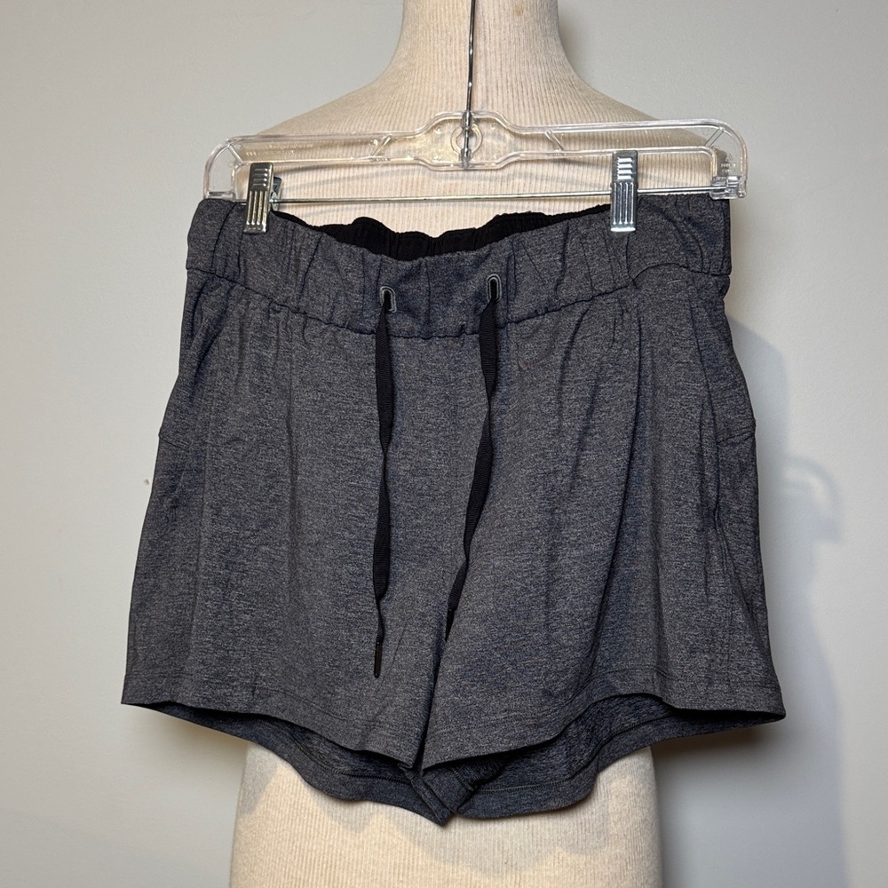 lululemon athletica “on the fly” Dark Gray Women's Athletic Shorts‎